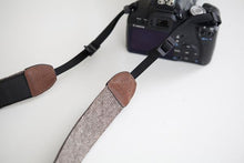 Load image into Gallery viewer, Locho DSLR Strap | Blue
